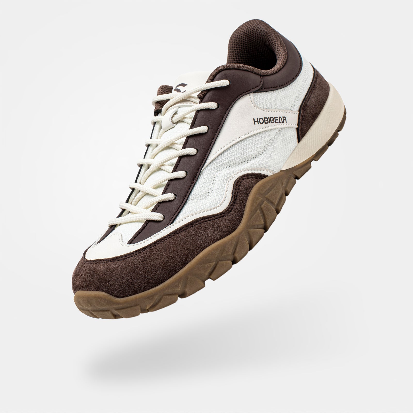 Hollow - Wide Toe Sneakers