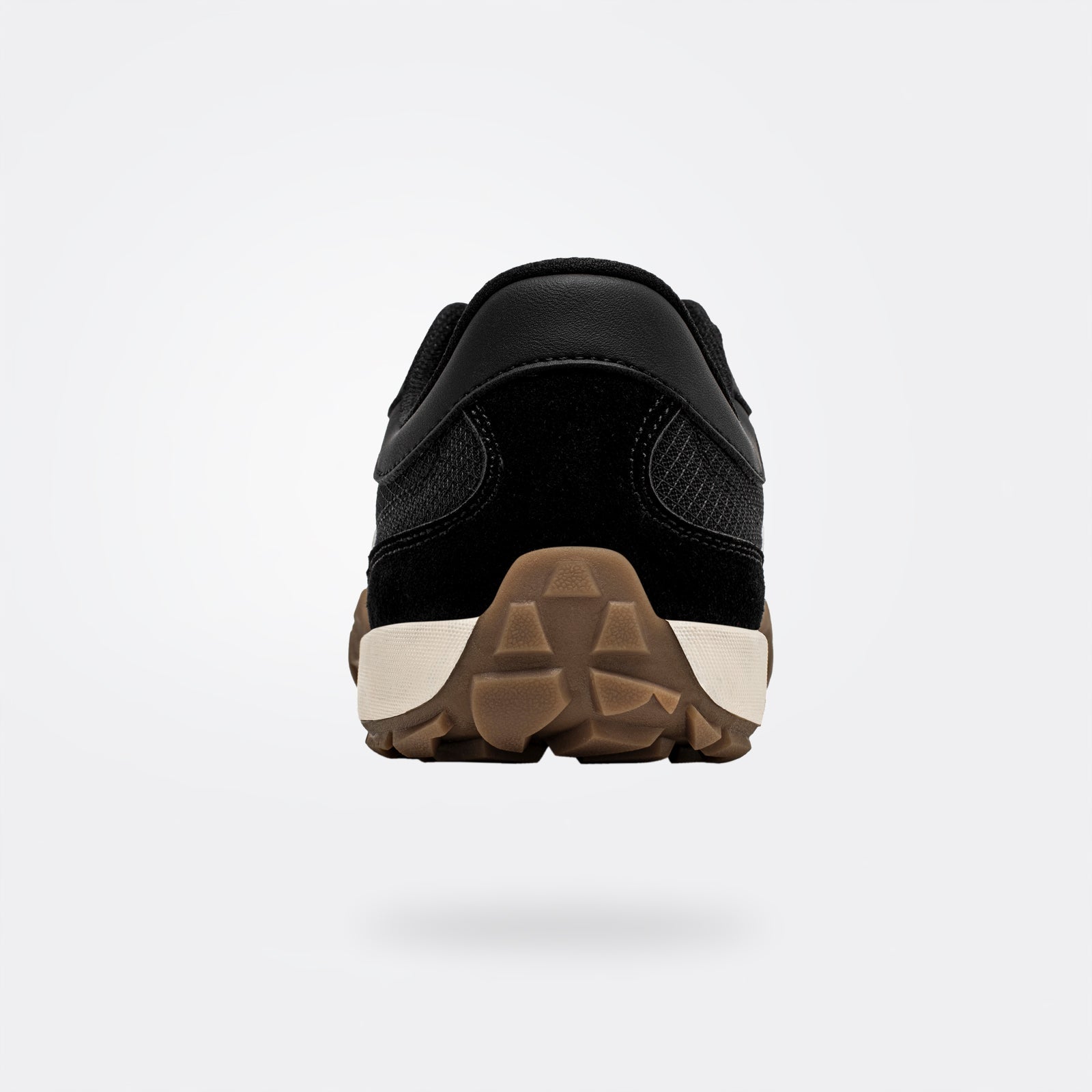 Hollow - Wide Toe Sneakers