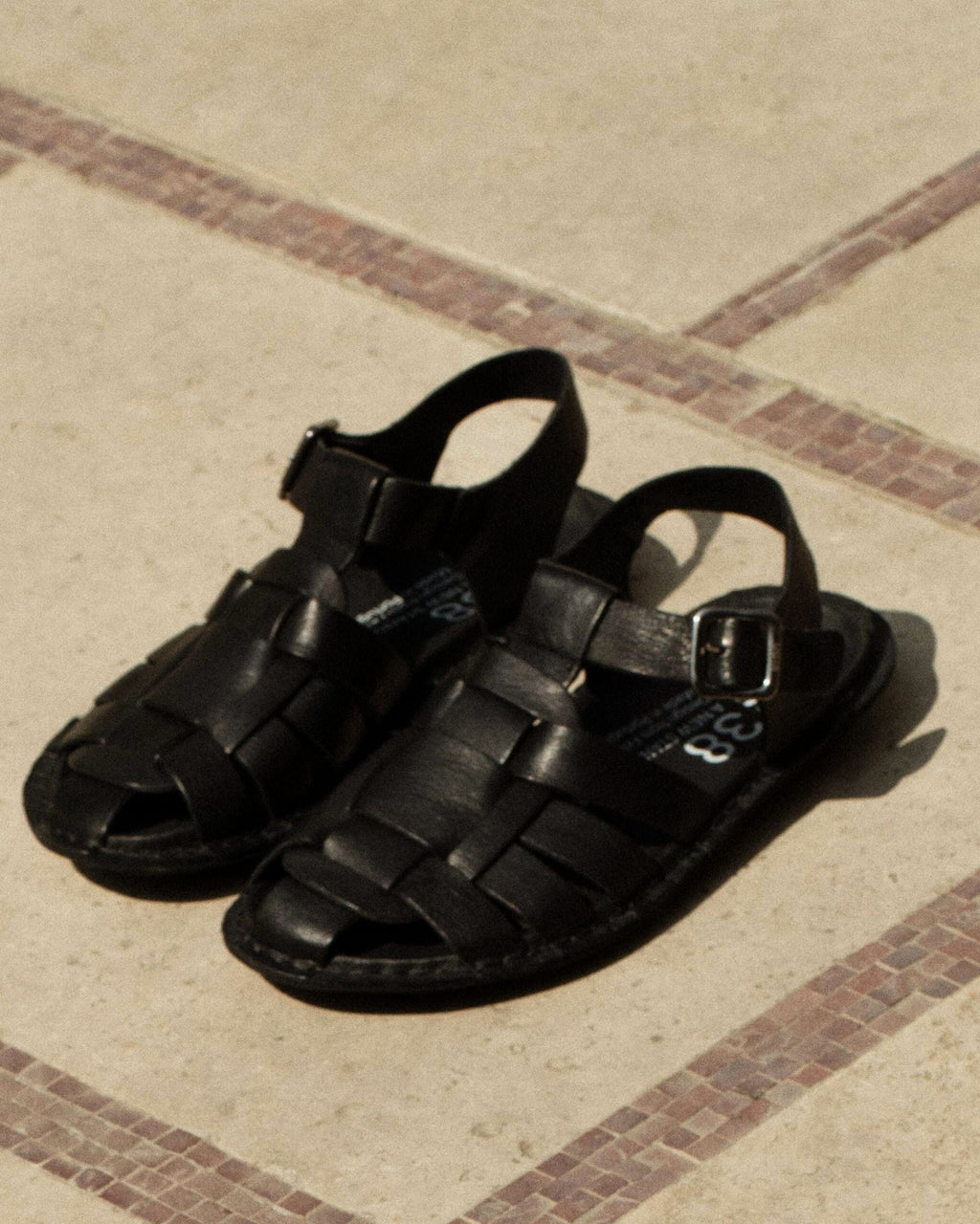 CAPRI Leather Preto Black