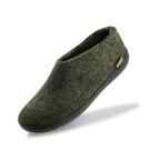 Shoe with natural rubber sole - black - Forest