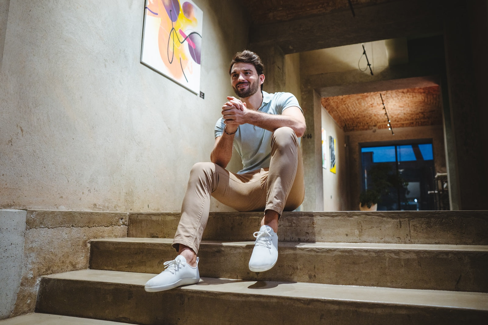 Flow white barefoot sneakers