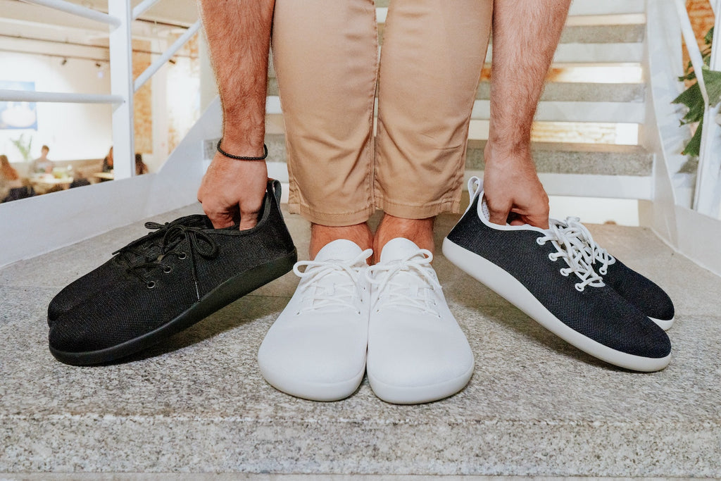 Flow black barefoot sneakers