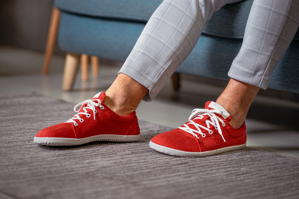 Vida Hemp Comfort red sneakers