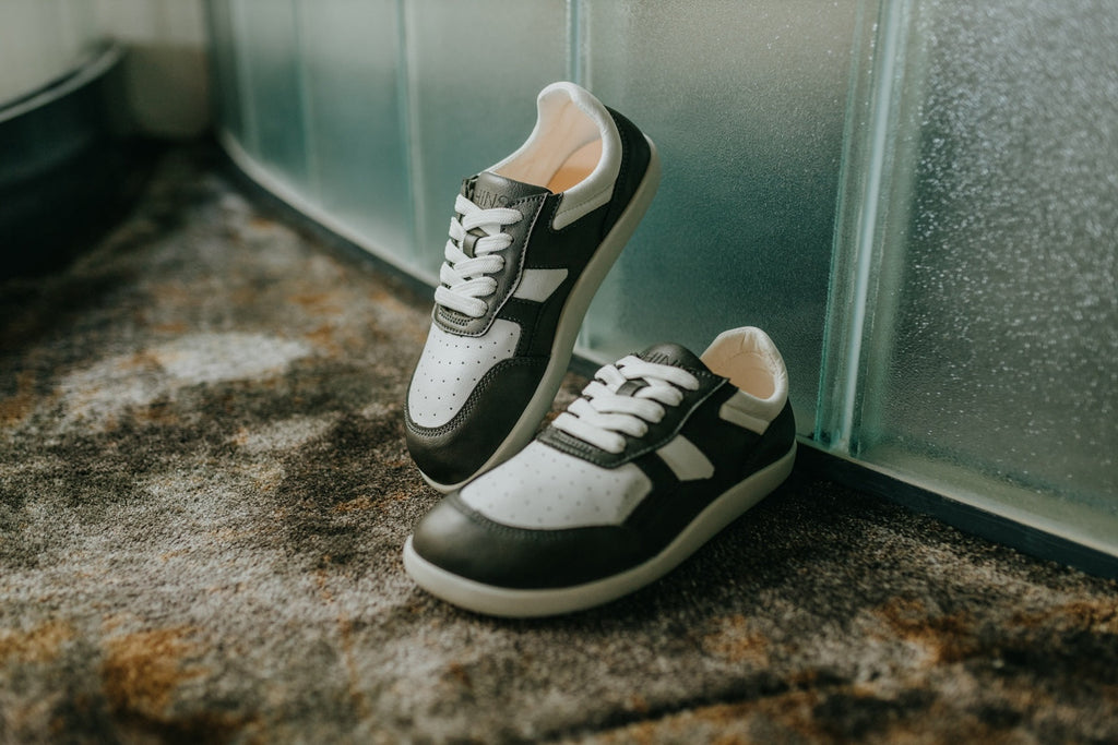 Yuva Comfort Sneakers Grey & White