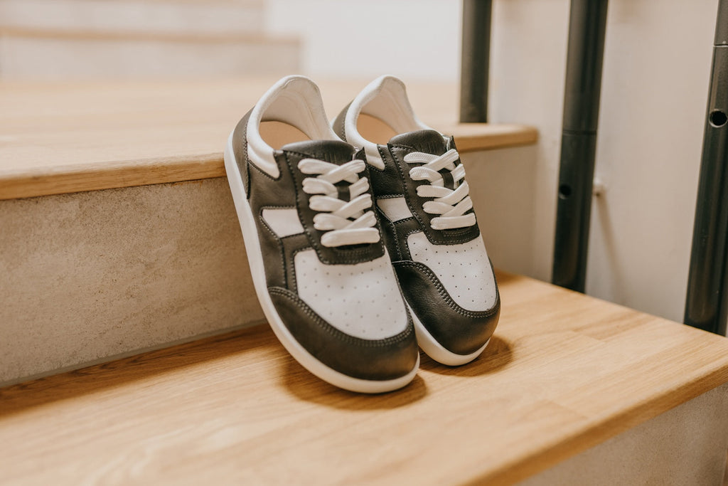 Yuva Comfort Sneakers Grey & White