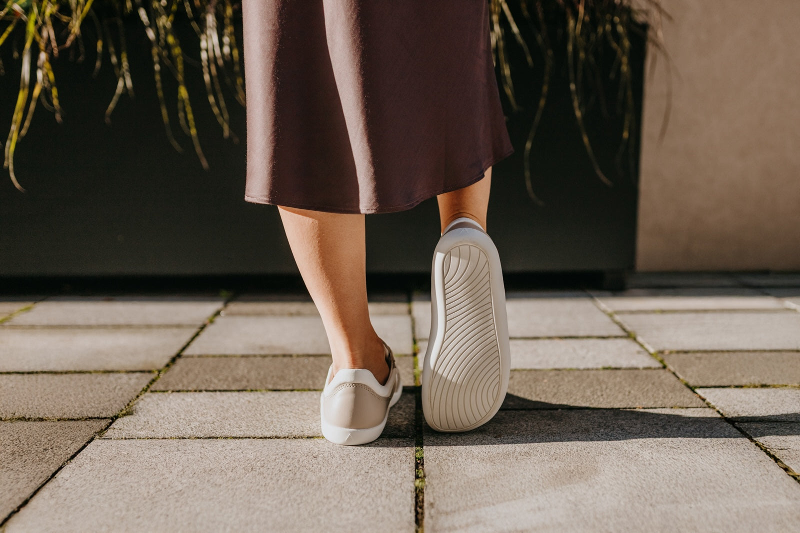 Yuva Comfort Sneakers Beige & White