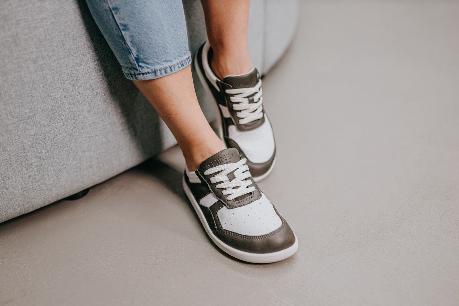 Yuva Comfort Sneakers Grey & White