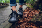 Vida Comfort black sneakers