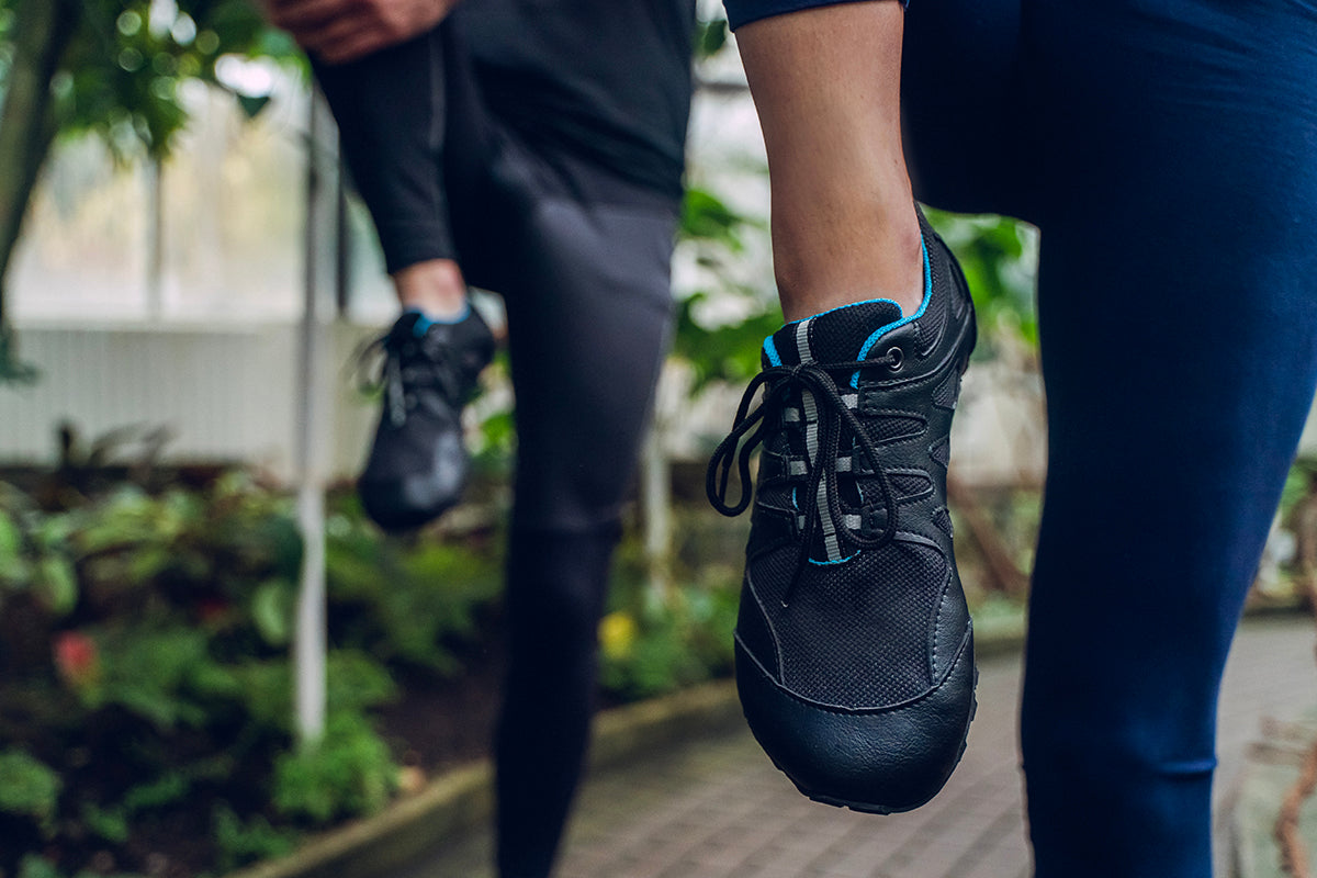 Chitra Trek&Trail Comfort blue-black sneakers