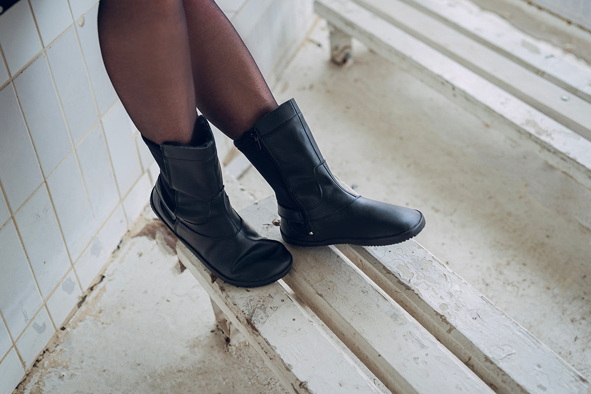 Winter Barefoot Mid-Calf Boots - Black