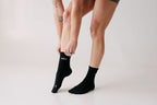 Aira Basics Foot Shaped Socks - Crew - Black
