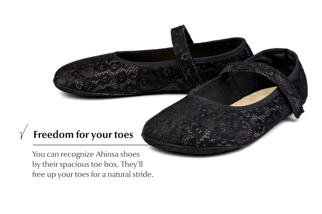Ananda Barefoot Dress shoes with Black Lace