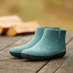 Boot with natural rubber sole - black - North Sea