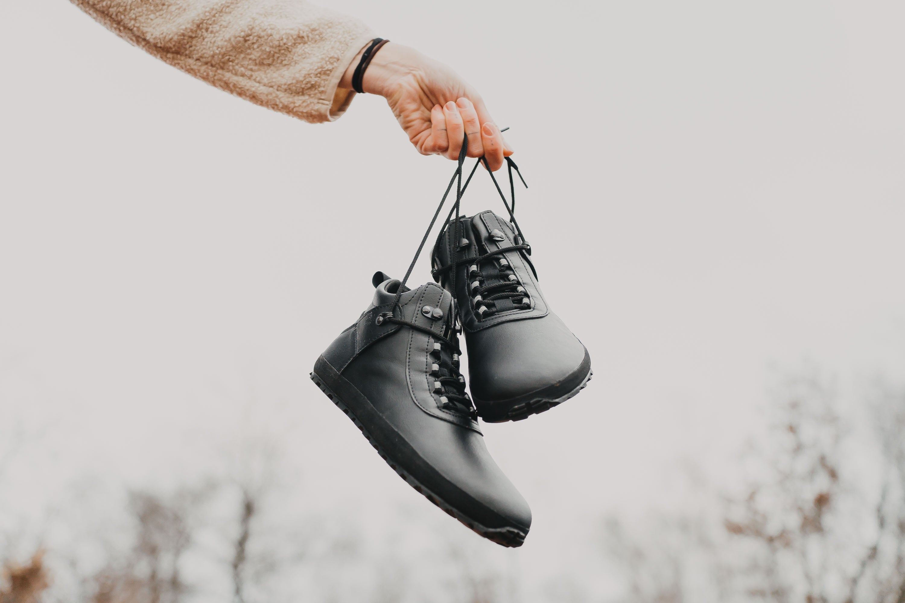Hiker black barefoot ankle trekking boots