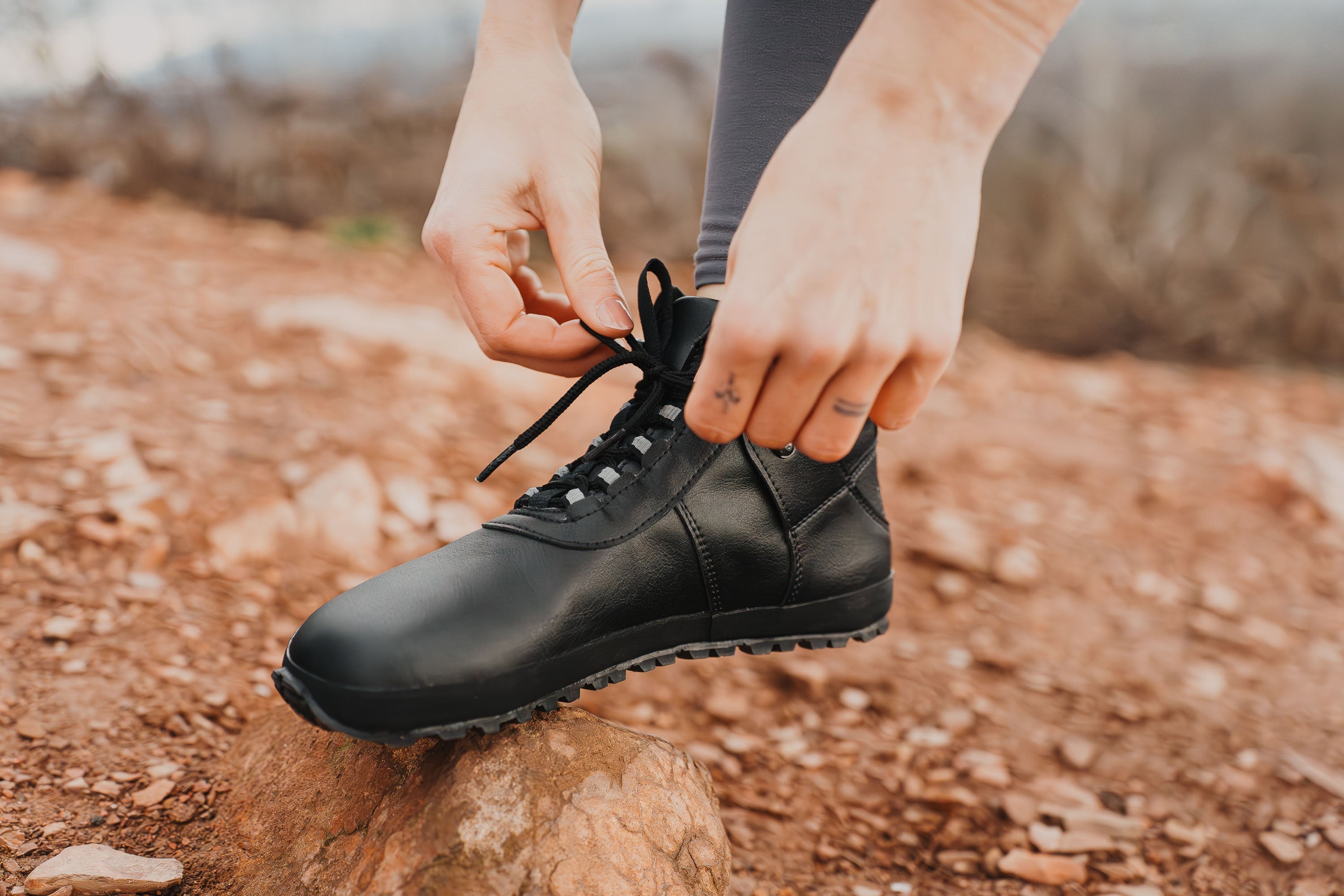 Hiker black xWide barefoot ankle trekking boots