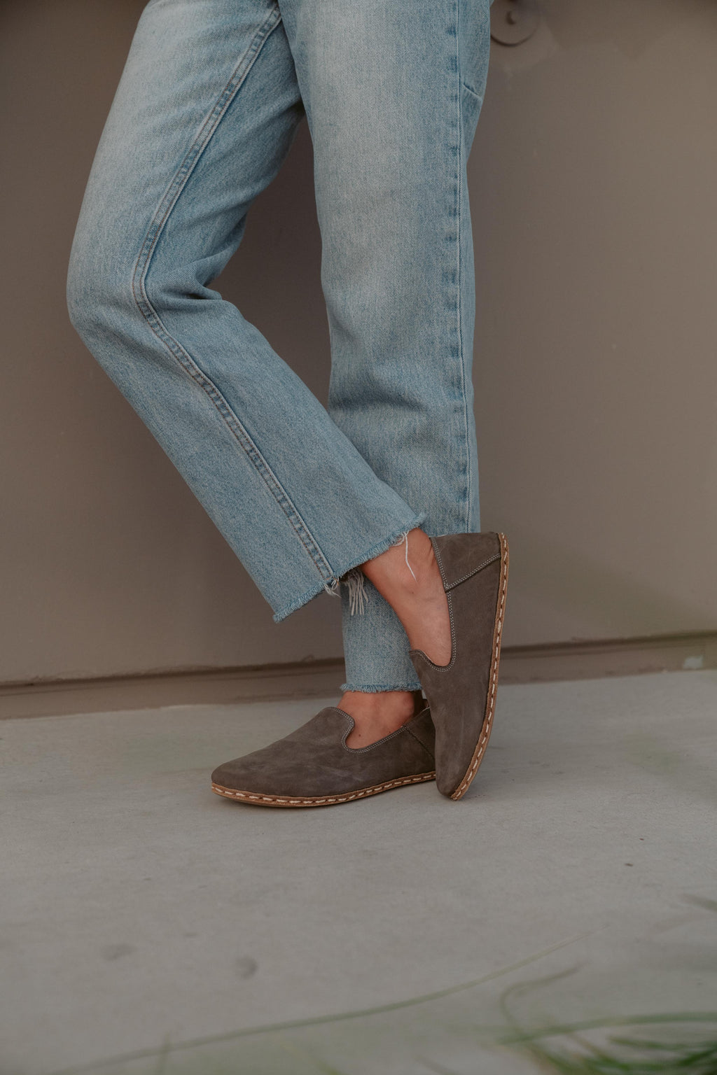 Barefoot Grounding Slip-on Shoes / Stone