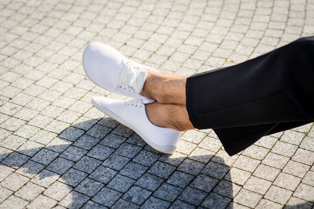 Comfort sneakers AirNet white