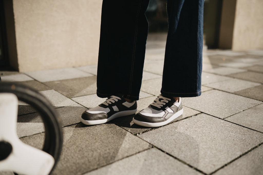 Barefoot Sneakers Yuva Grey & White