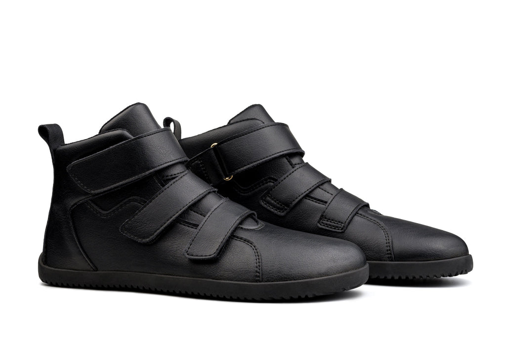 black barefoot shoes Quick