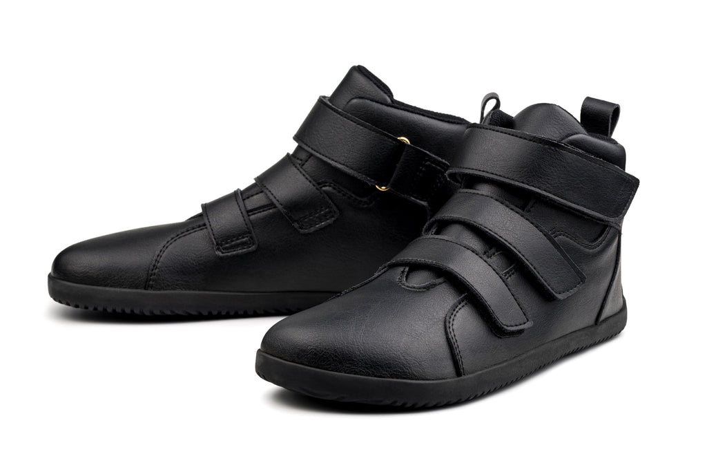 black barefoot shoes Quick