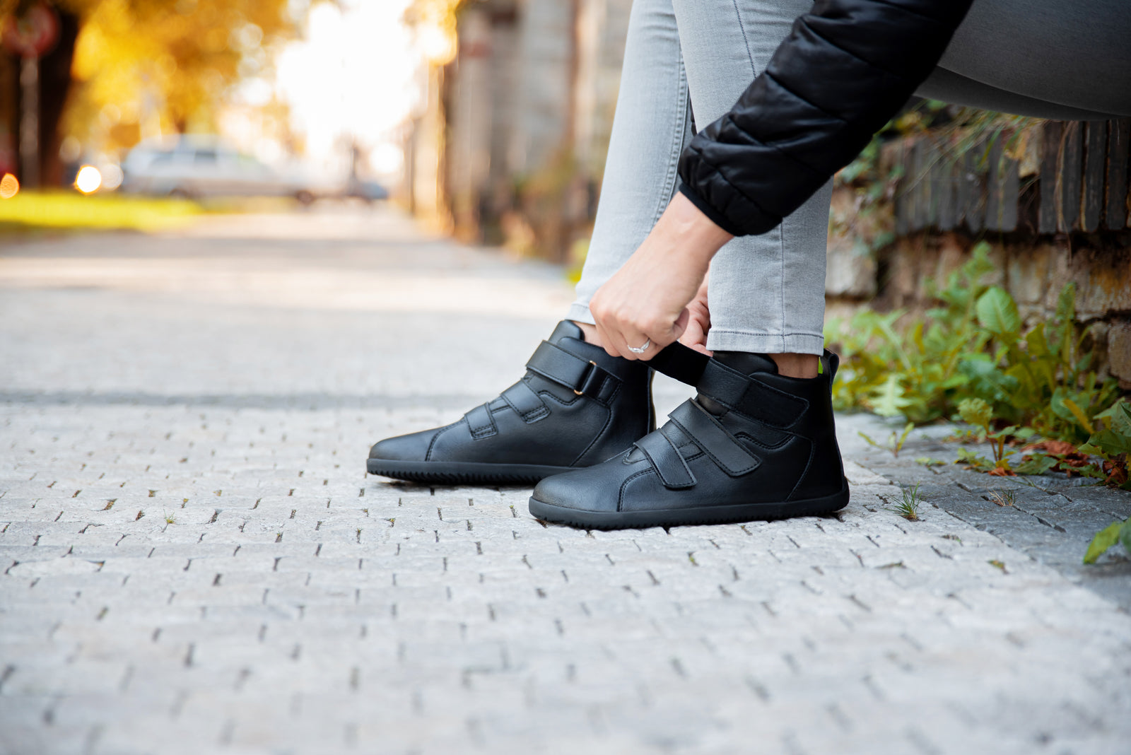 black barefoot shoes Quick