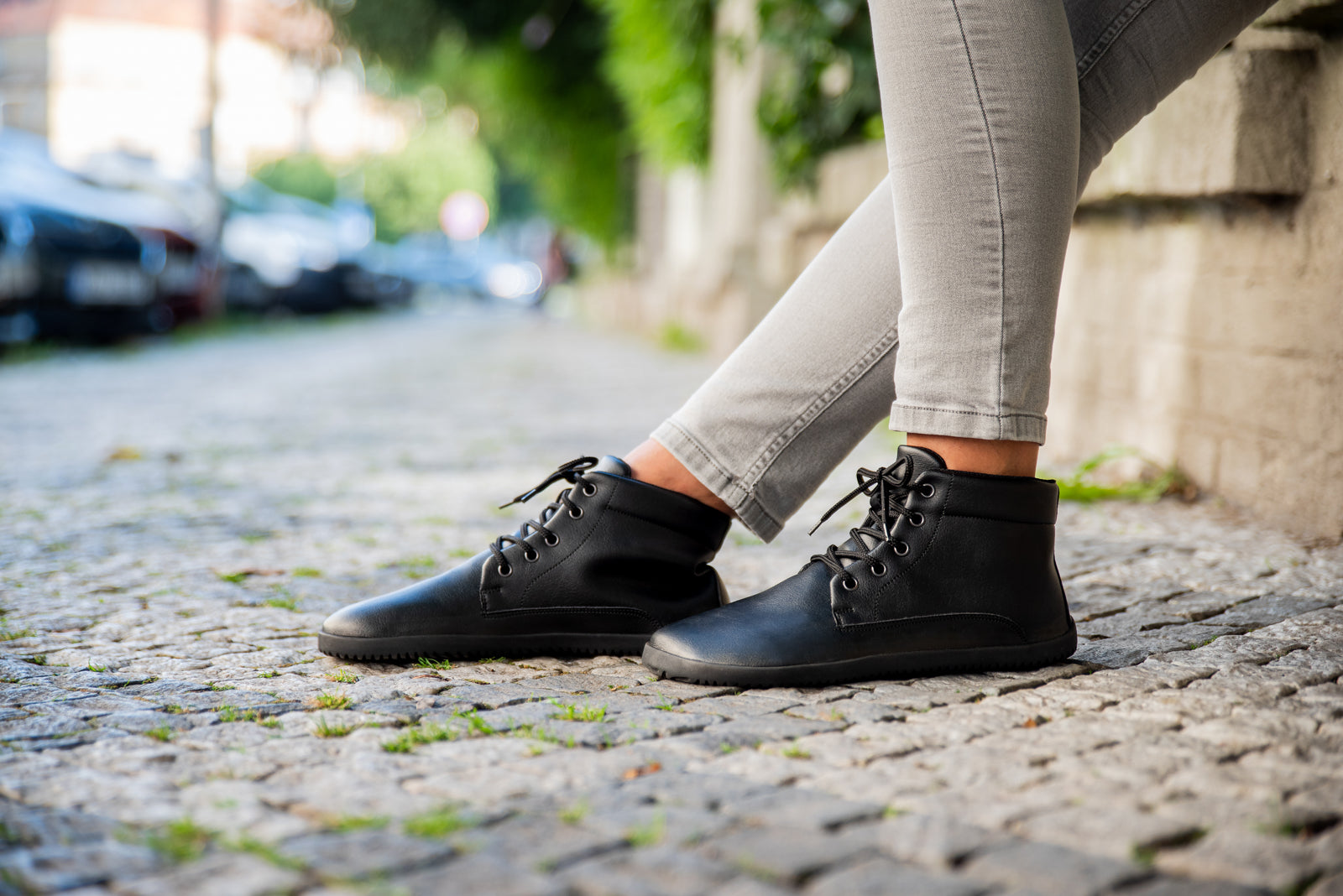 xWide barefoot Sundara Ankle boots