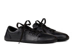 Vida Comfort black sneakers
