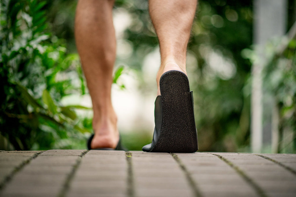 Comfort slip-on sandals black