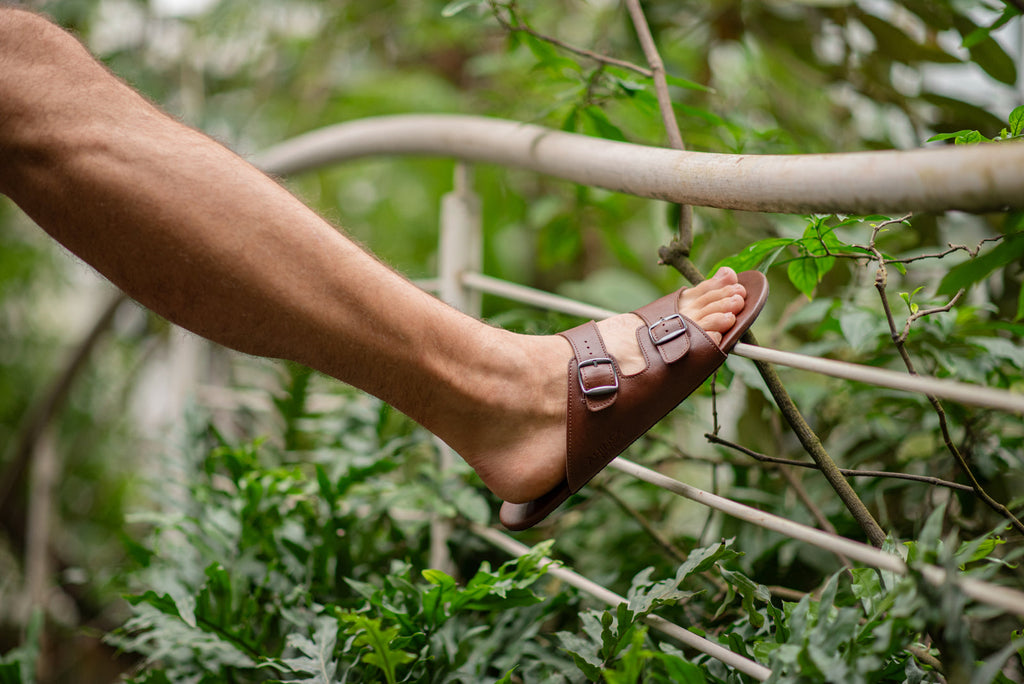 Comfort slip-on sandals brown