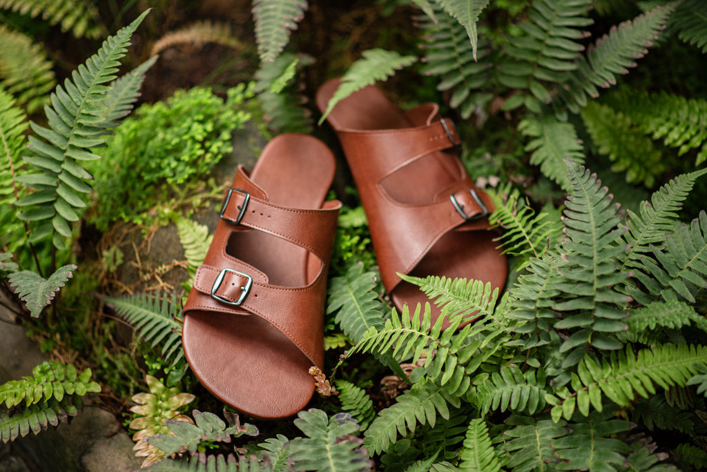 Comfort slip-on sandals brown