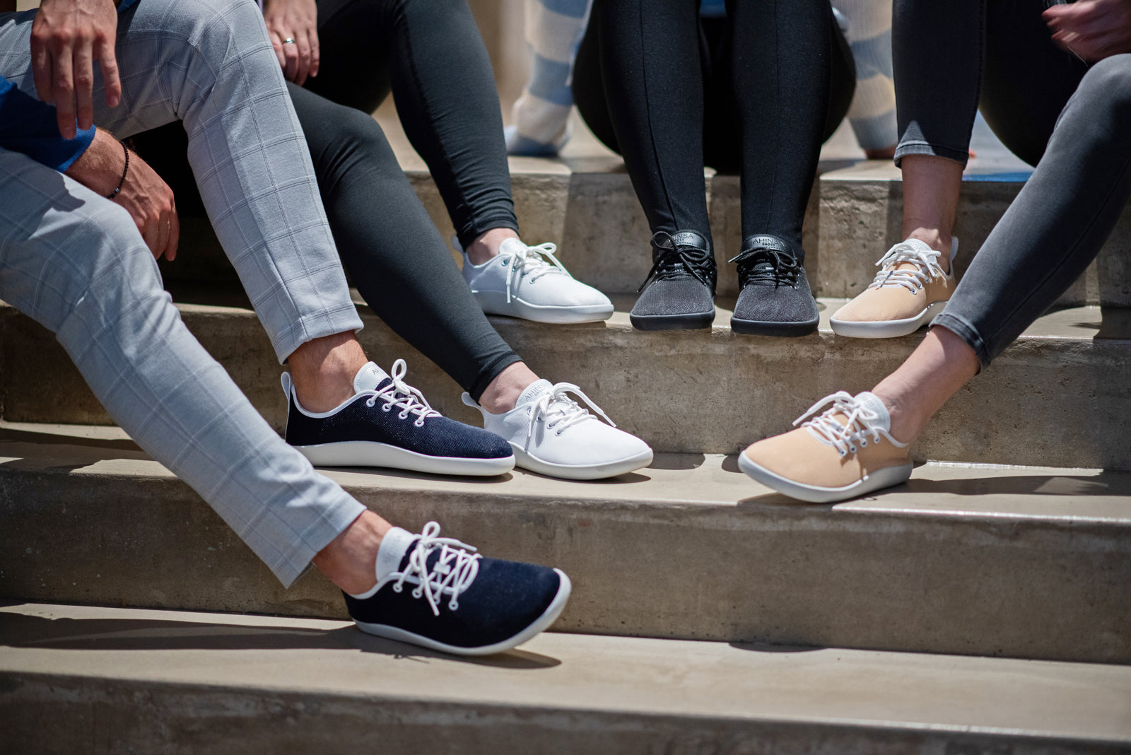 Flow black barefoot sneakers