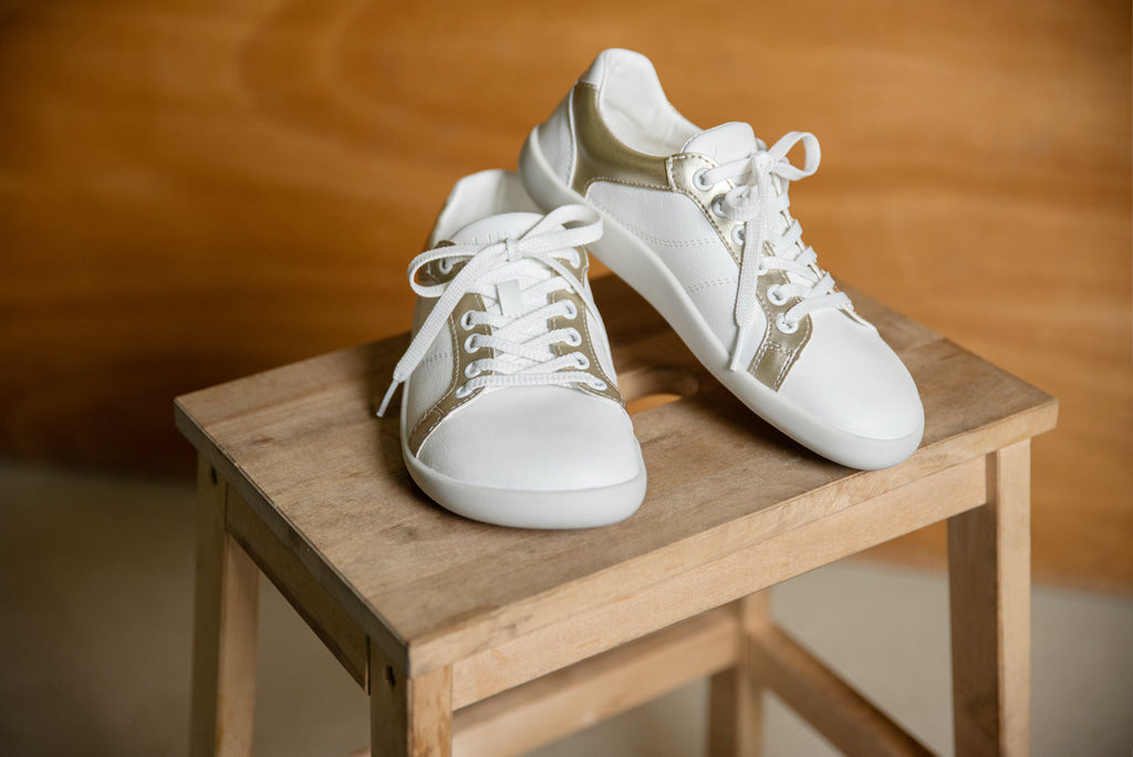 Pura Play barefoot Sneakers Gold Trim