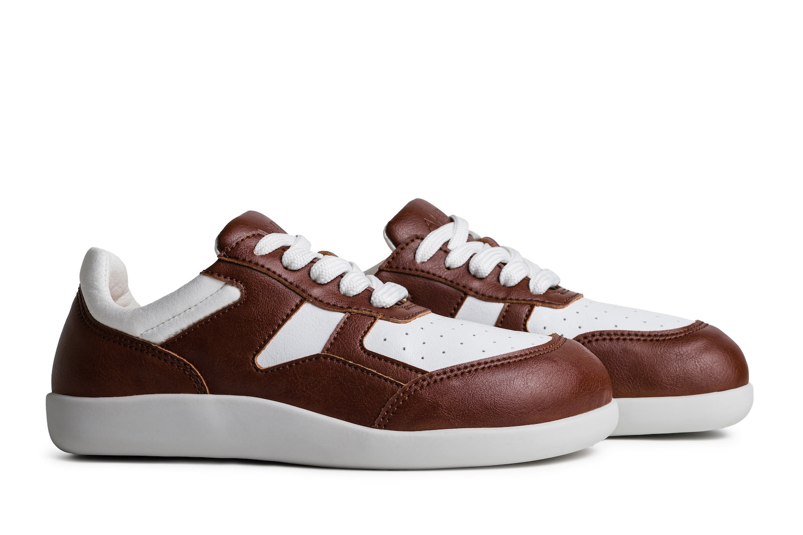 Yuva Comfort Sneakers Brown & White