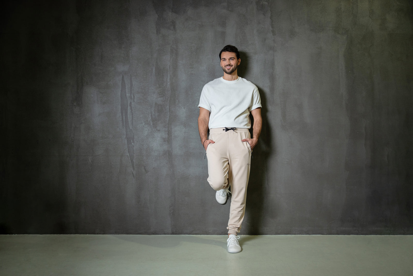 Vida Hemp Comfort white sneakers