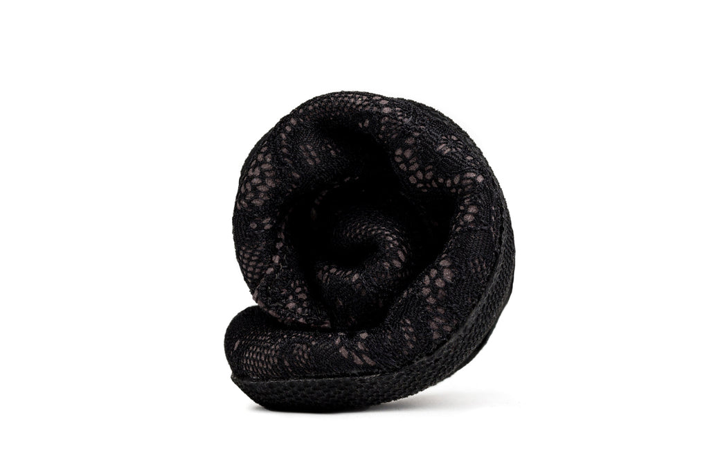 Ananda Barefoot Dress shoes with Black Lace