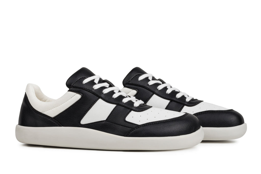 Barefoot Sneakers Yuva Black & White