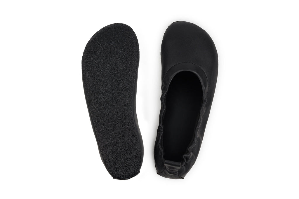 Barefoot dress shoes Chic black