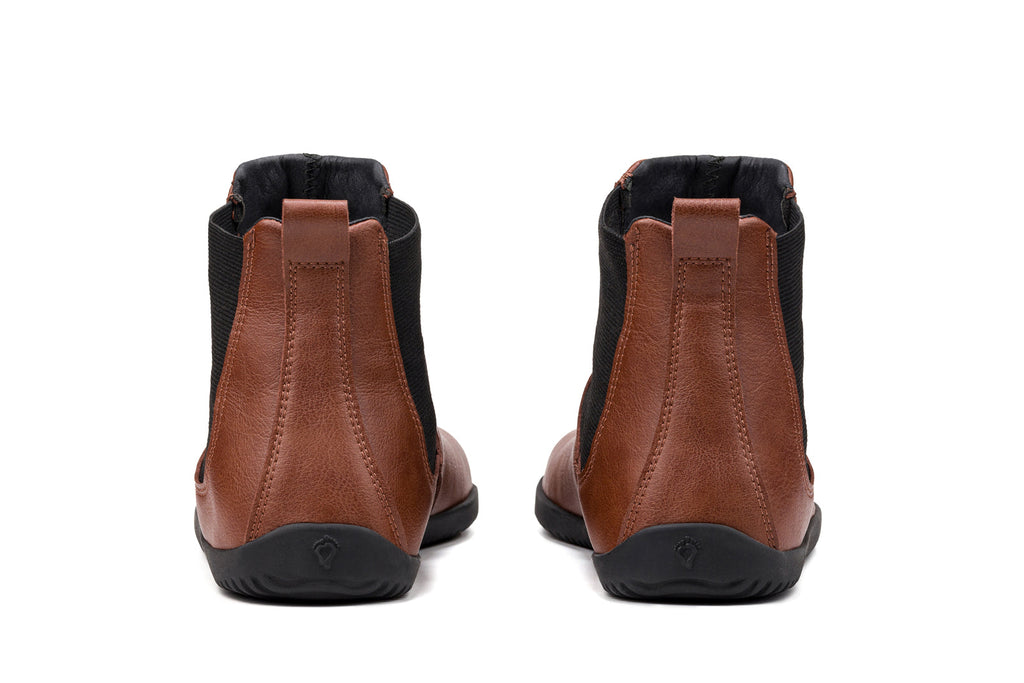 Chelsea barefoot brown boots