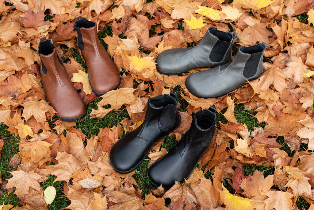 Chelsea barefoot brown boots