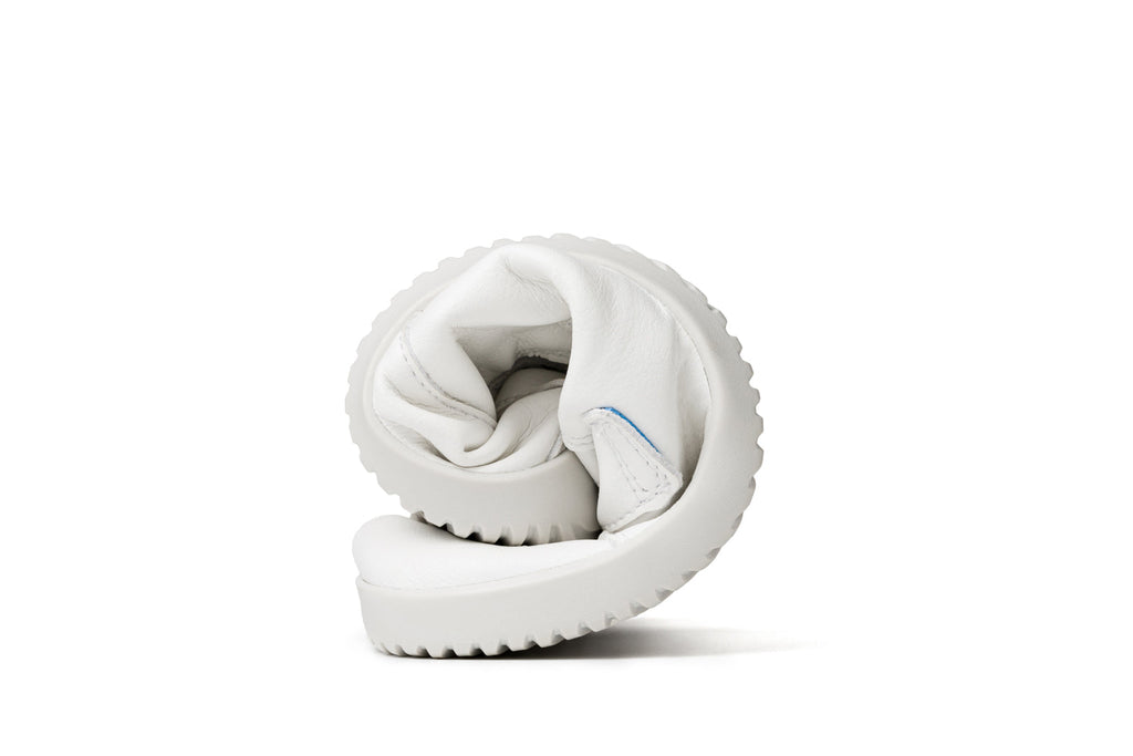 white barefoot shoes Quick