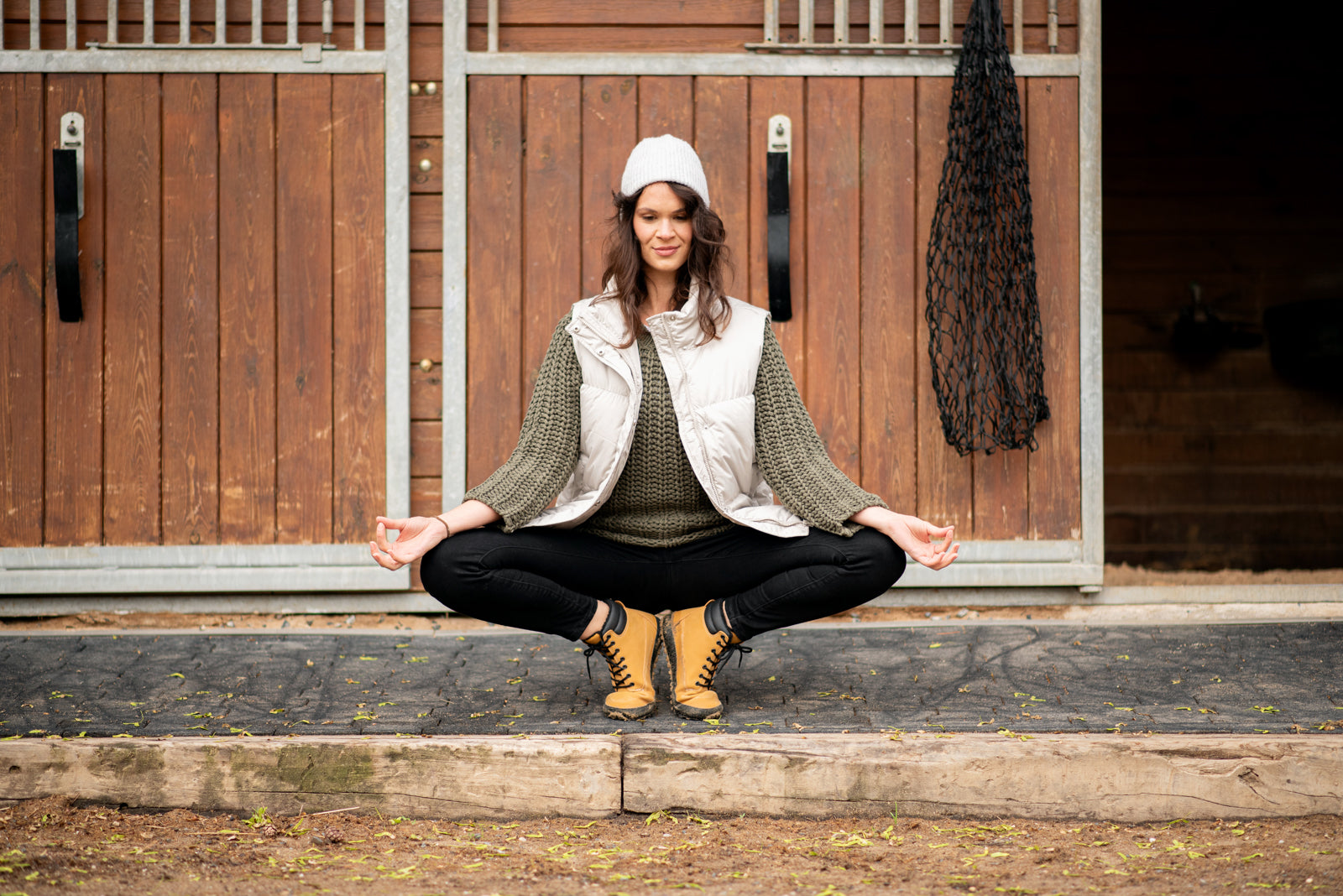 winter barefoot boots Shuma Winter mustard nubuck