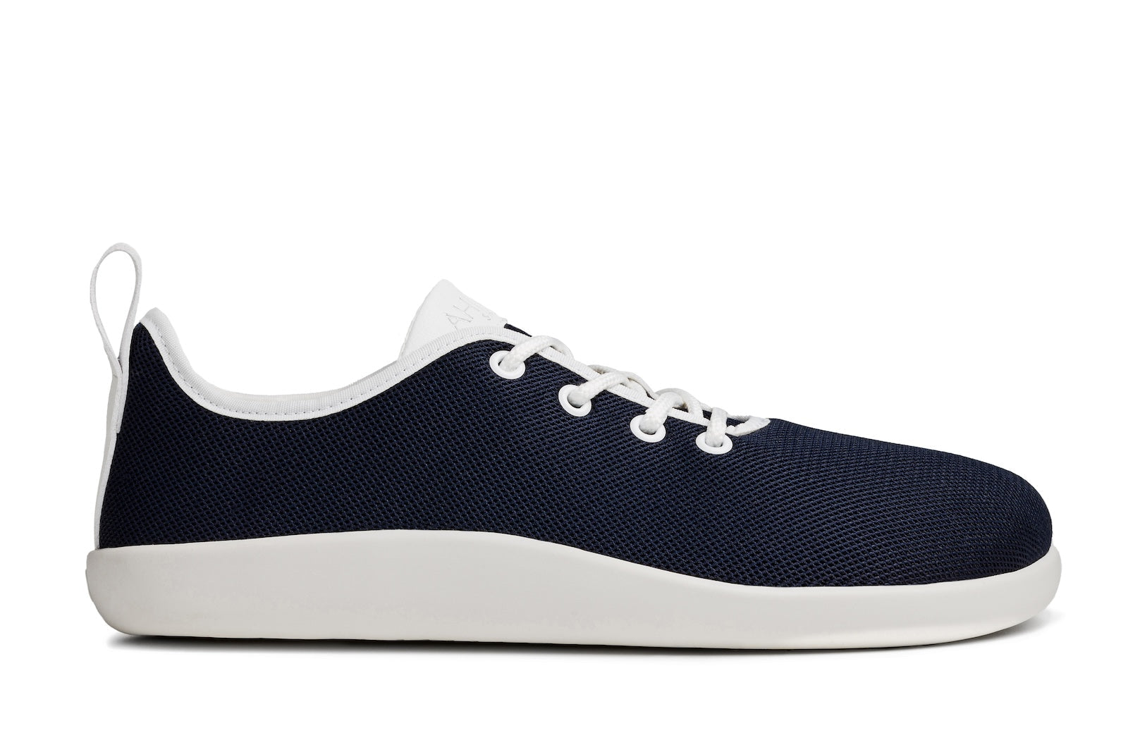 Flow Comfort navy sneakers