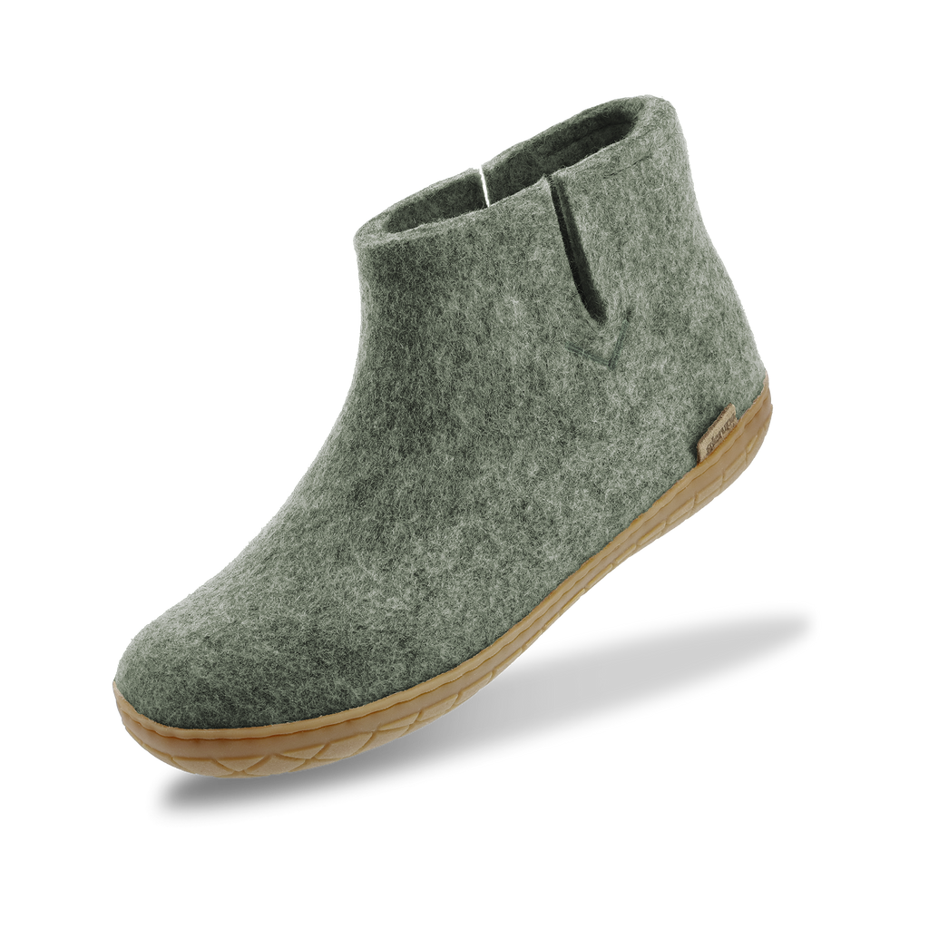 Boot with natural rubber sole - honey - Moss