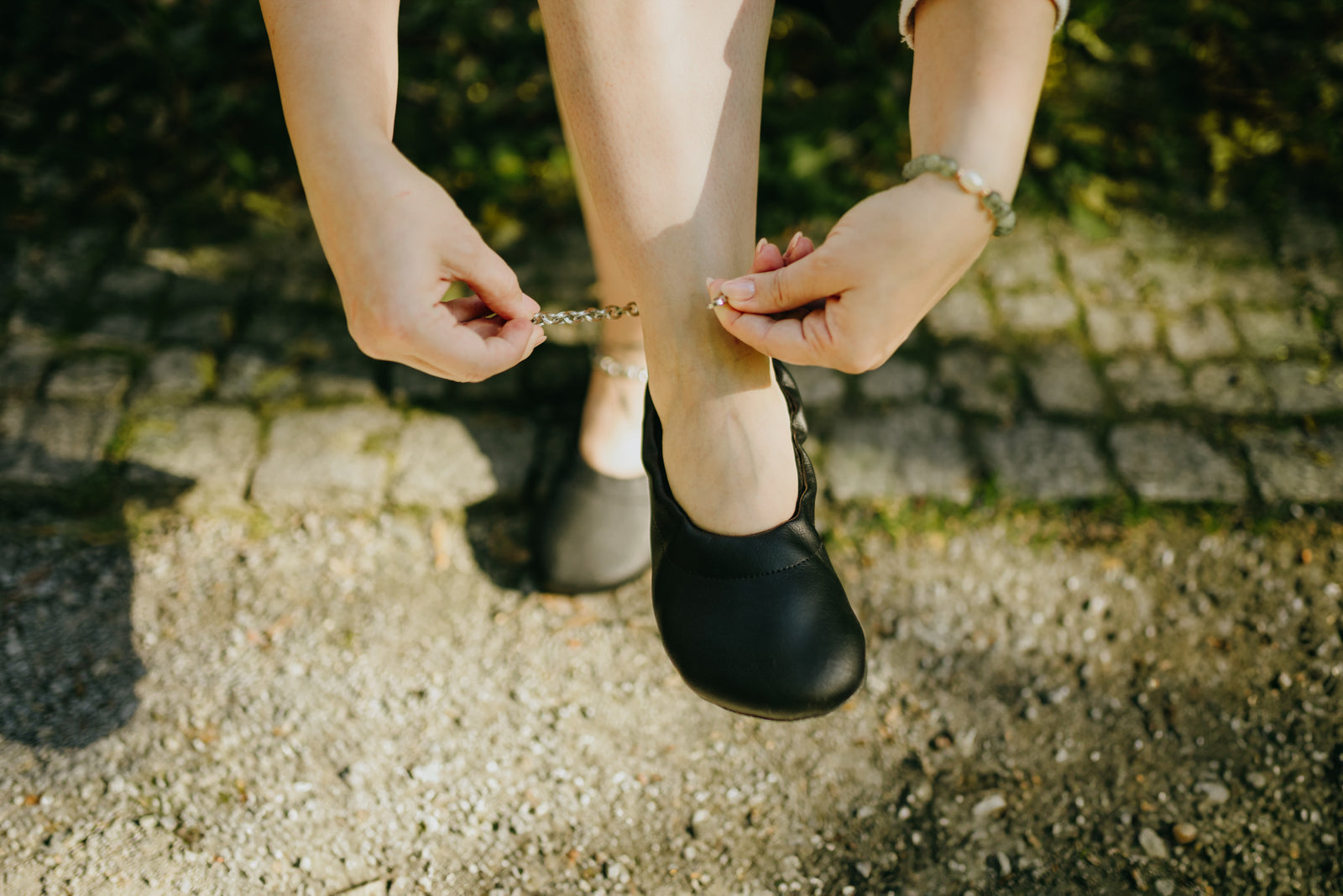 Barefoot dress shoes Chic black