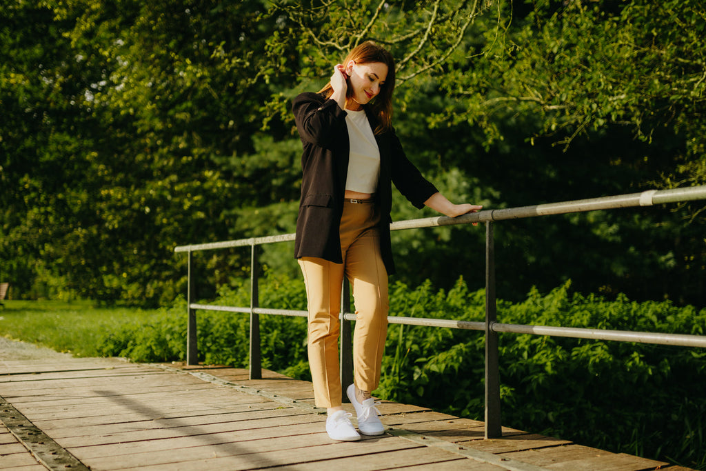 Comfort sneakers AirNet white