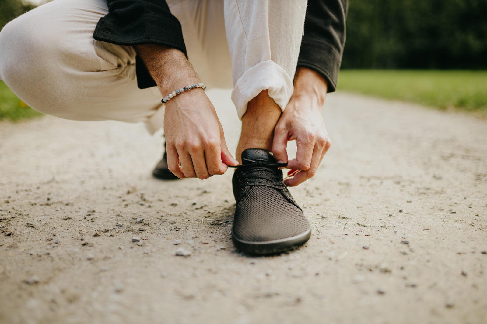 barefoot sneakers AirNet black