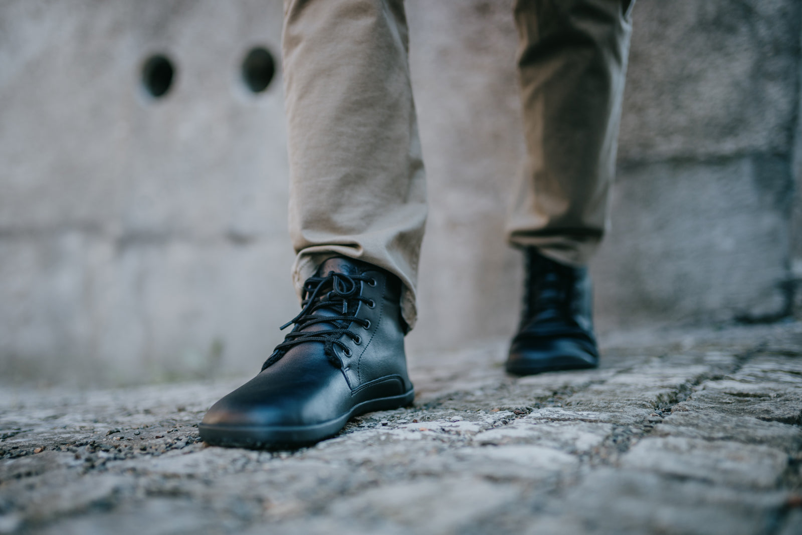 winter barefoot boots Sundara Winter black