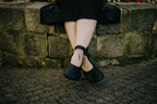 Barefoot dress shoes Chic black