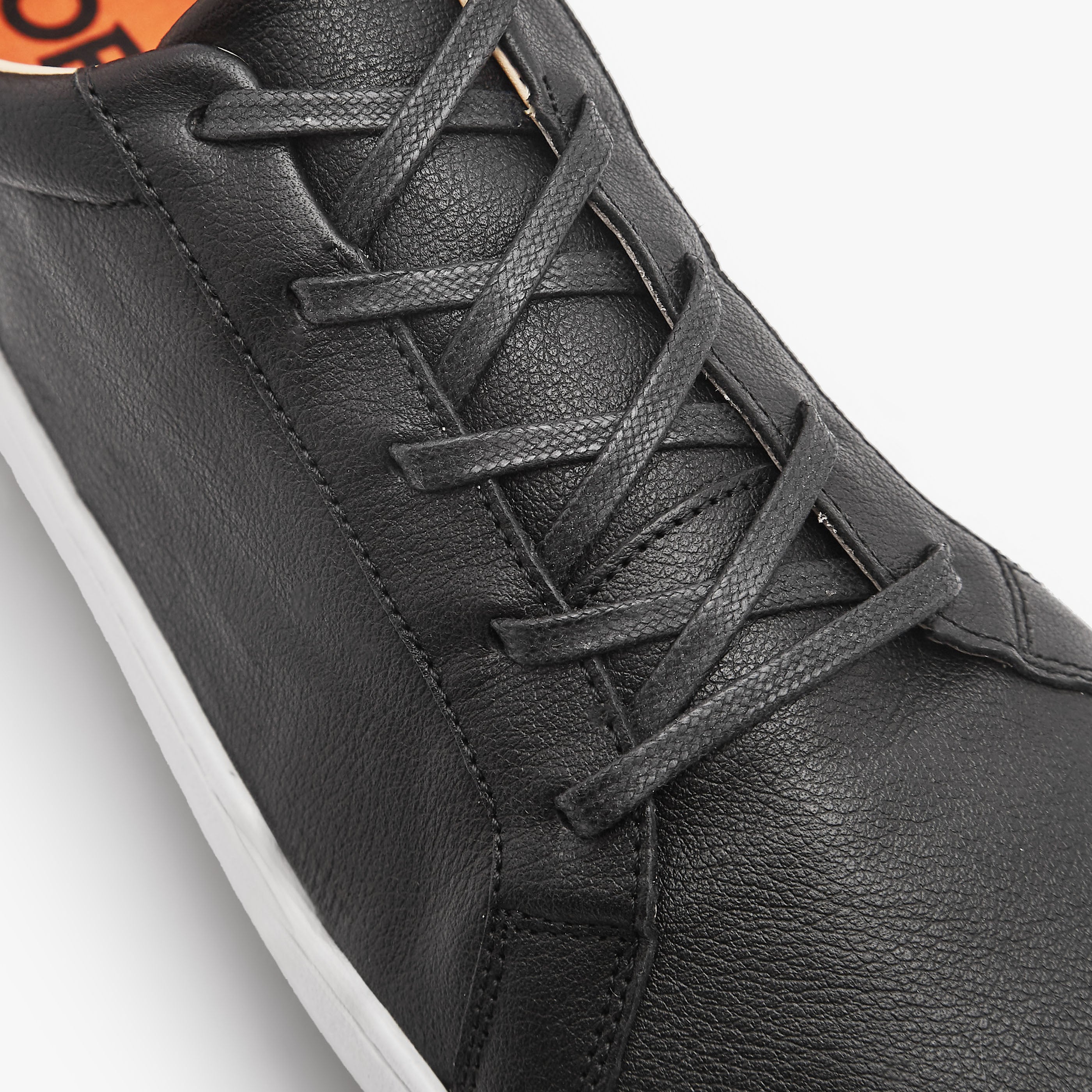 The Everyday Sneaker | Gen 3 in Natural Leather