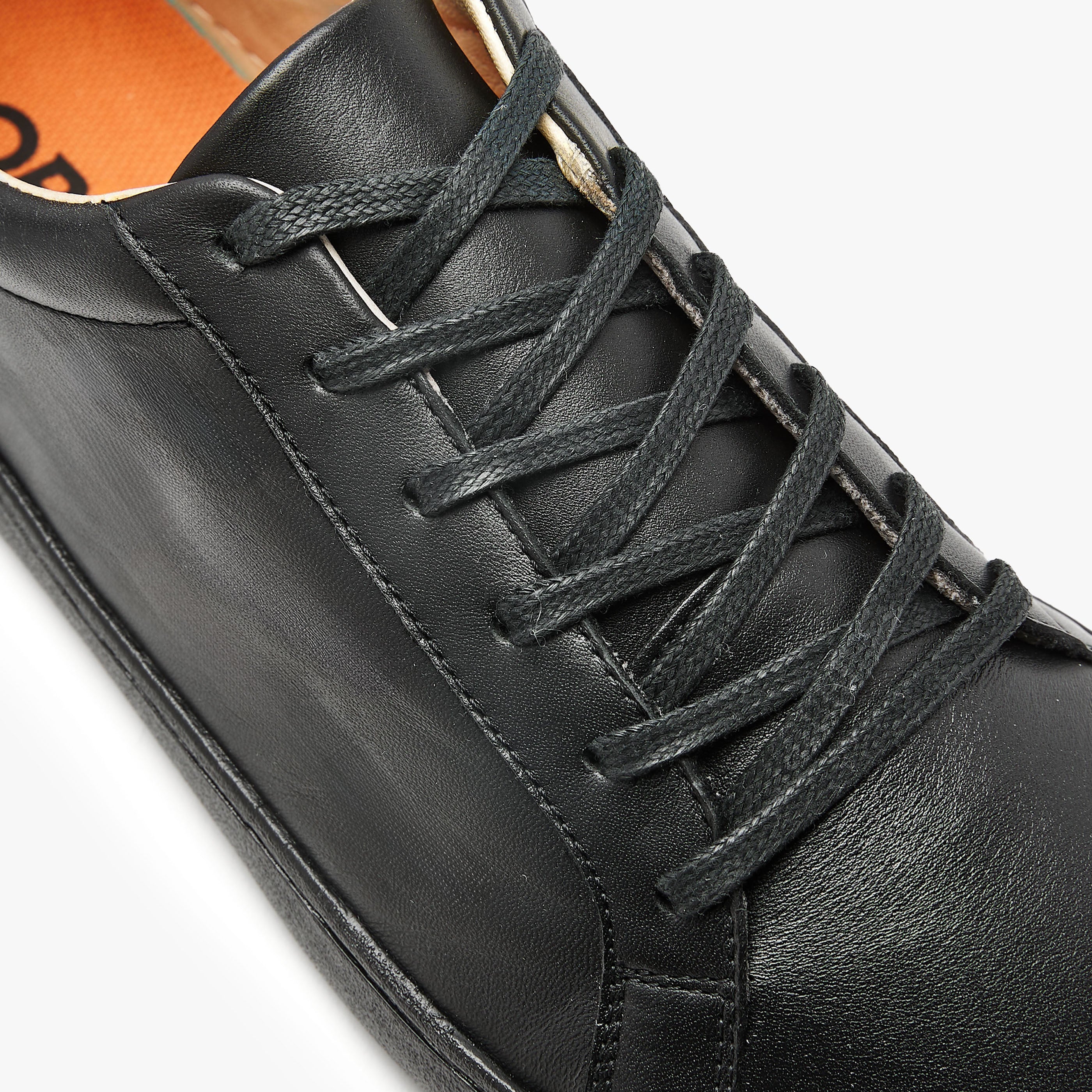 The Everyday Sneaker - Final Sale | Gen 3 in Natural Leather